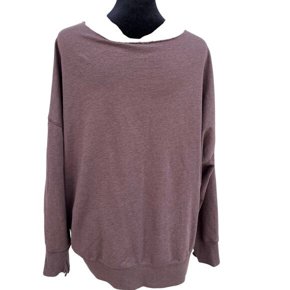 Western Women’s sweatshirt ( 3X) distressed, V-neck - Picture 5 of 12